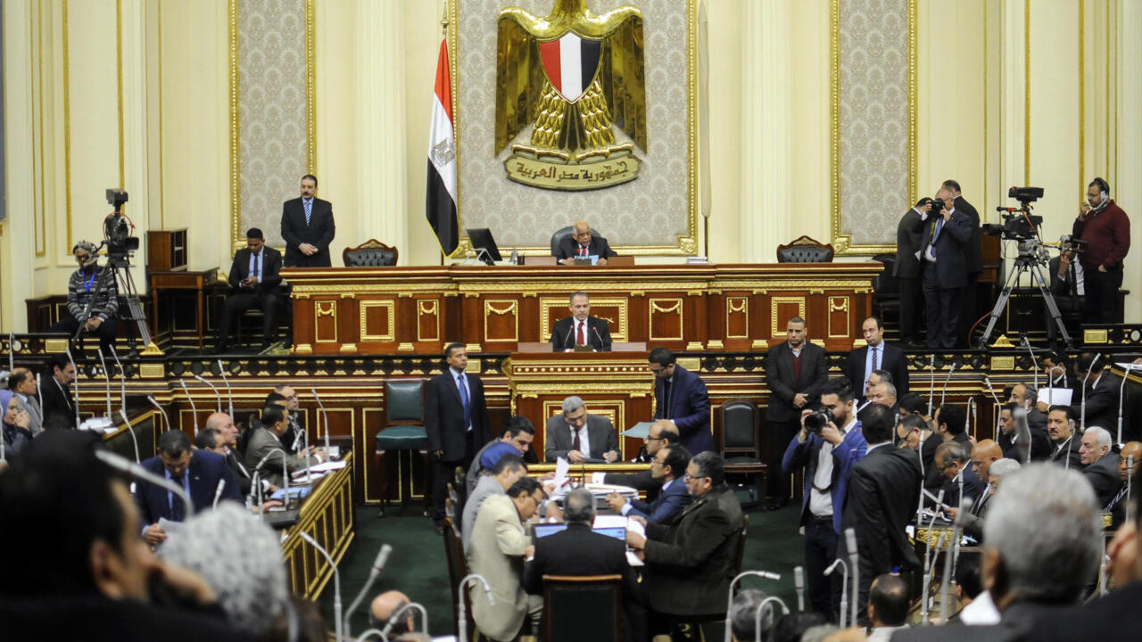 برلماني: القمة العربية الطارئة خطوة لدعم إعادة إعمار غزة